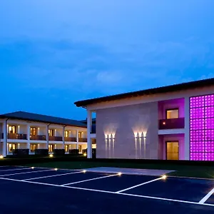 Viola Mhotel Italien